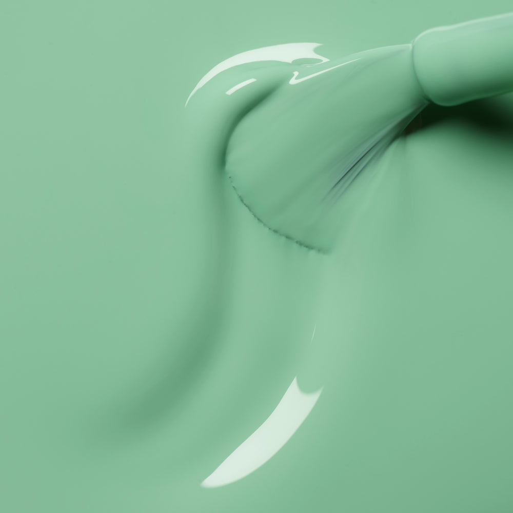 MANUCURIST Green Nail Polish Amande