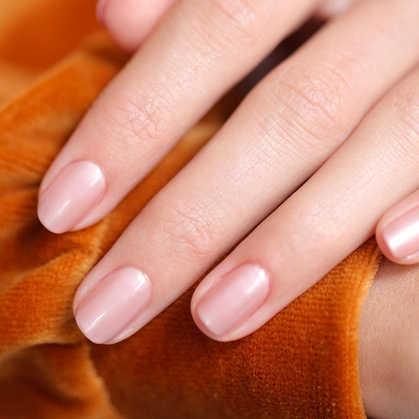 MANUCURIST Green Flash LED Nail Polish Carnation