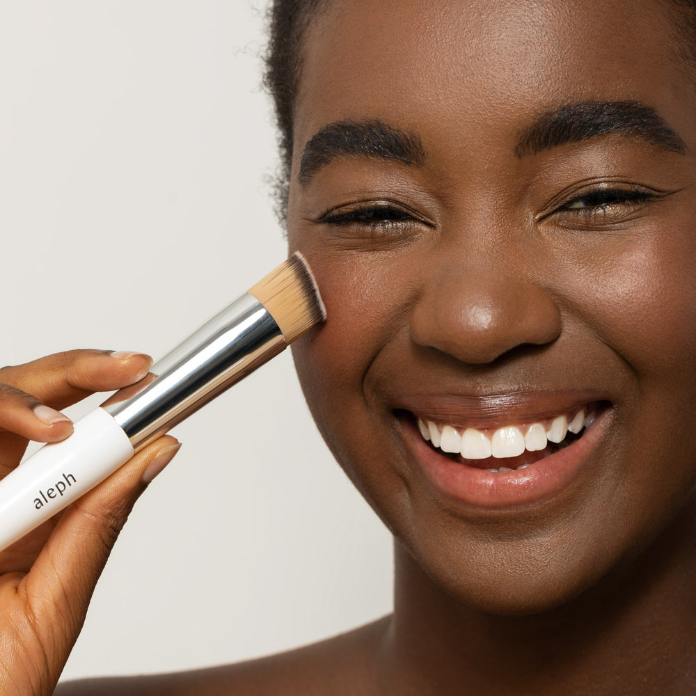 ALEPH Diffuser Brush for seamless concealer and foundation application.