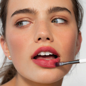 ALEPH Lip Brush