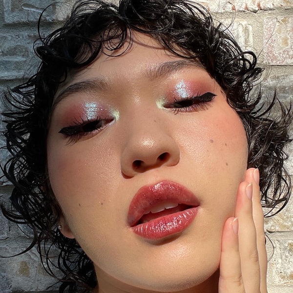 AXIOLOGY-Multi-Stick-Color-Cream-Brave