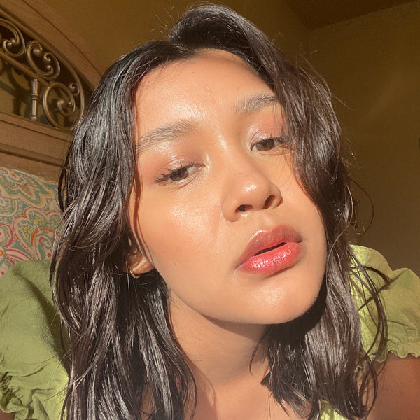 AXIOLOGY-Multi-Stick-Color-Cream-Fundamental