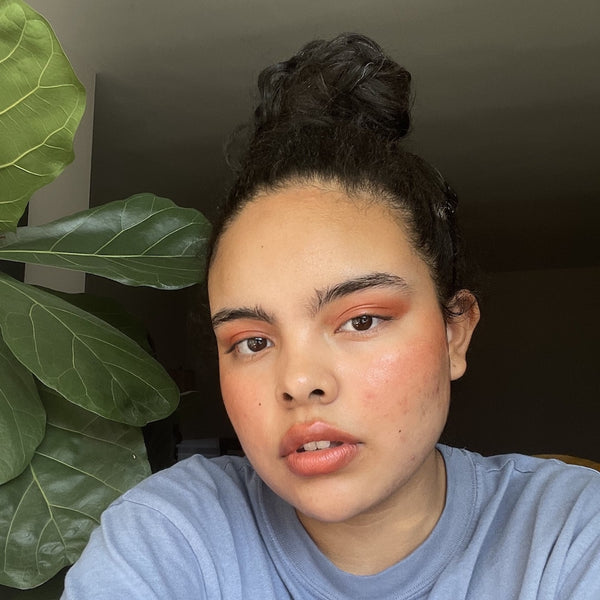 AXIOLOGY-Multi-Stick-Color-Cream-Worth