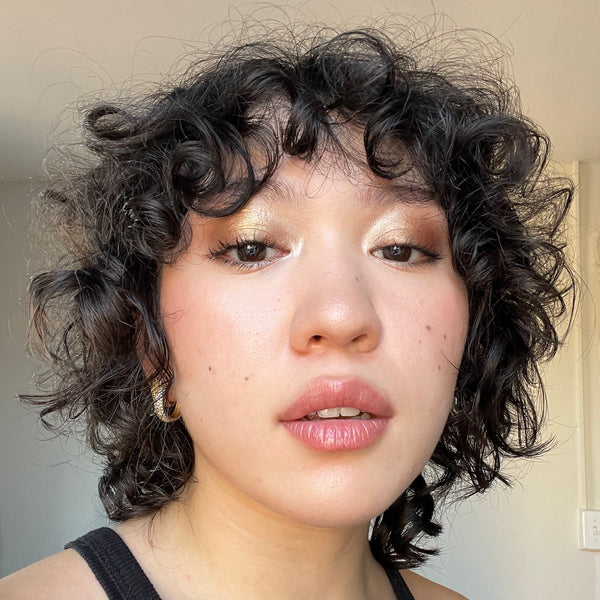 AXIOLOGY-Multi-Stick-Tinted-Dew-Peace