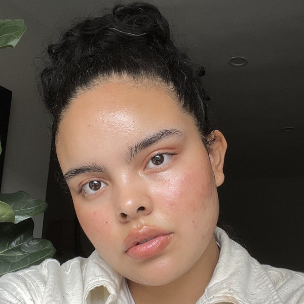 AXIOLOGY-Multi-Stick-Tinted-Dew-Radiance