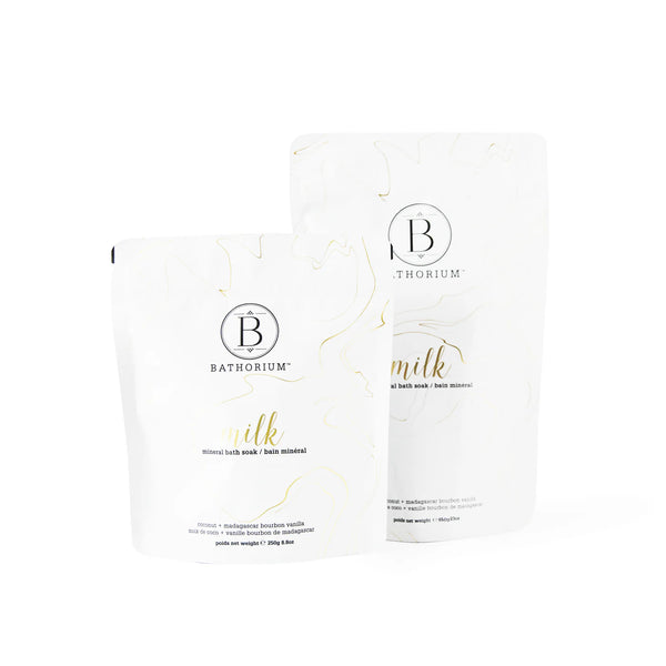 BATHORIUM Milk Mineral Bath Soak with coconut milk and vanilla for sensitive skin