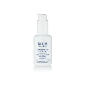 BLUH ALCHEMY Face Oil 30ml white glass bottle with a pump with Kakadu Plum and Snowflower for nourished, radiant skin. With white background