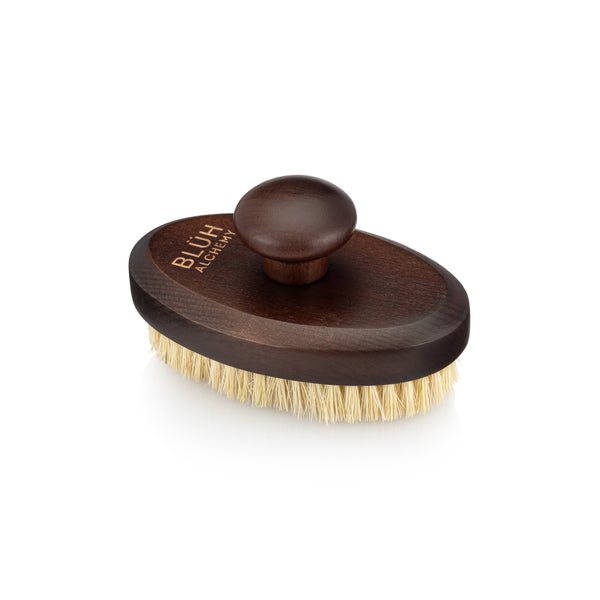 BLUH ALCHEMY dry body brush made of beechwood with natural sisal bristles on white background