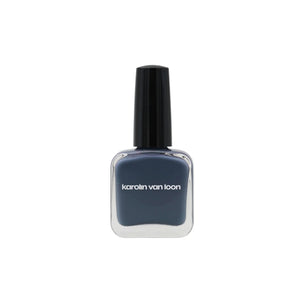 Karolin Van Loon 06 Bleue Cendré – ashy navy blue nail polish with grey undertones, vegan, cruelty-free, 12-free, perfect for everyday or statement manicures.