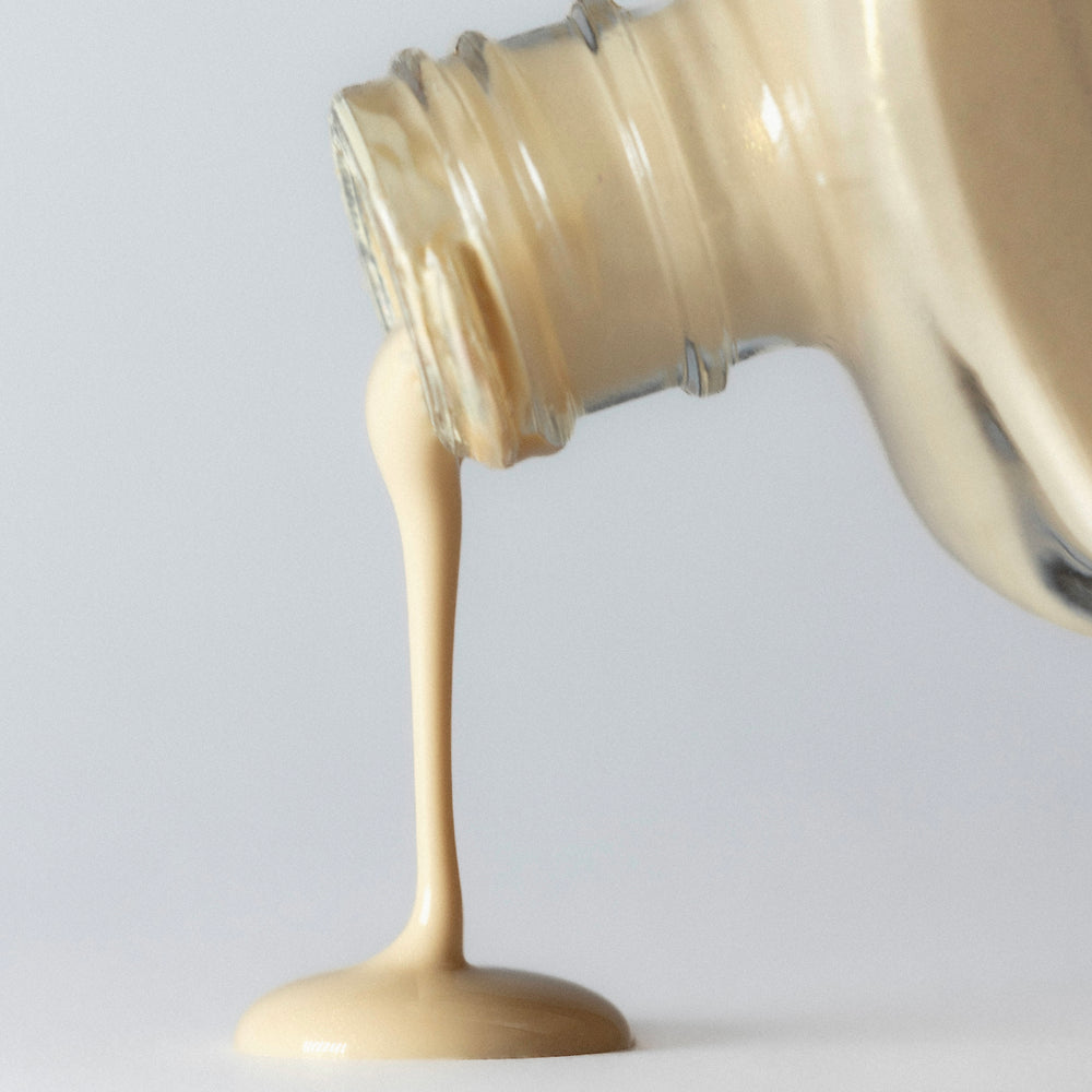 Karolin Van Loon 52 Beurre Soleil sunny yellow vegan nail polish.