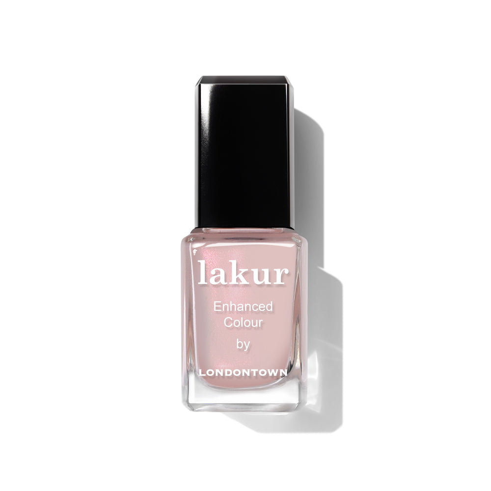 LONDONTOWN Dream Scene