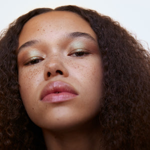 MANASI 7 Eye Glow Colour ochaya