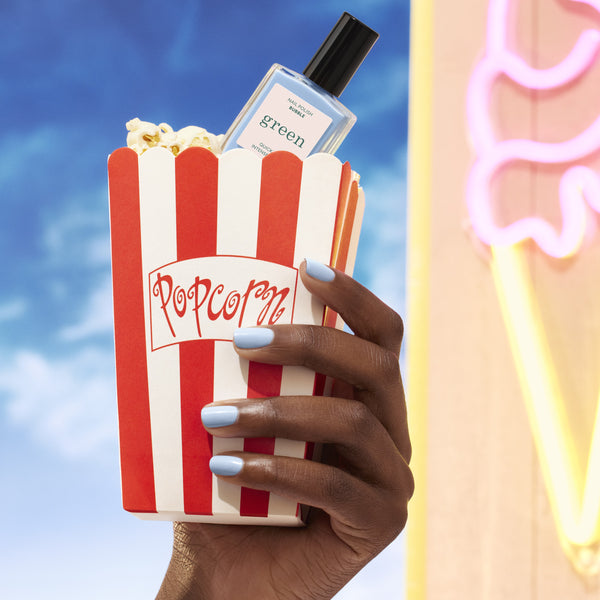 MANUCURIST Green Nail Polish Bubble