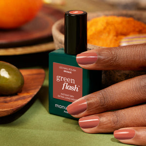 MANUCURIST Green Flash™ LED Nail Polish Brique