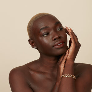 MONIKA BLUNDER BEAUTY Blunder Cover Foundation/Concealer shade 10