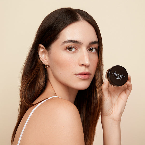 MONIKA BLUNDER BEAUTY Blunder Cover Foundation/Concealer shade 2