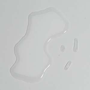 OM ORGANICS BHA + AHA + Niacinamide Resurfacing Glow Tonic