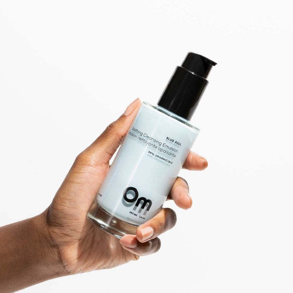 Om Organics Blue Azul Soothing Cleansing Emulsion – a gentle, creamy cleanser for dry and sensitive skin, infused with blue tansy and rosehip oil.