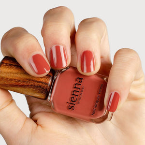 SIENNA BYRON BAY Life Nail Polish