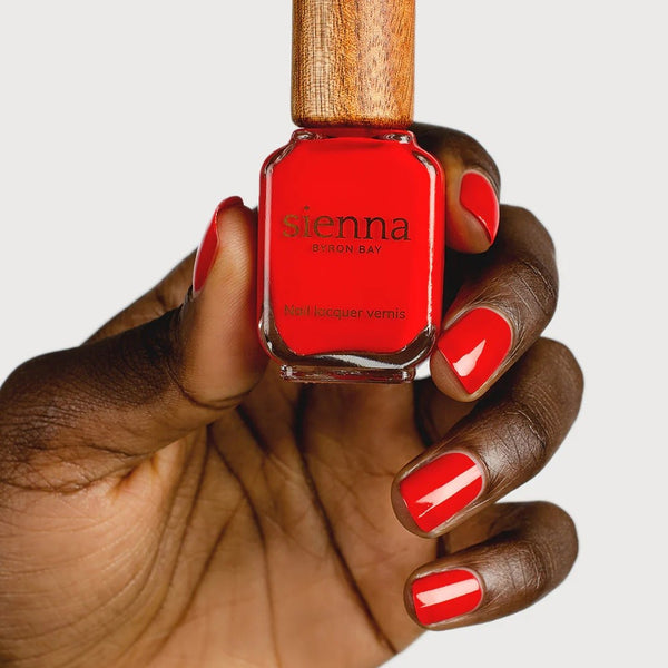 SIENNA BYRON BAY Passion Nail Polish