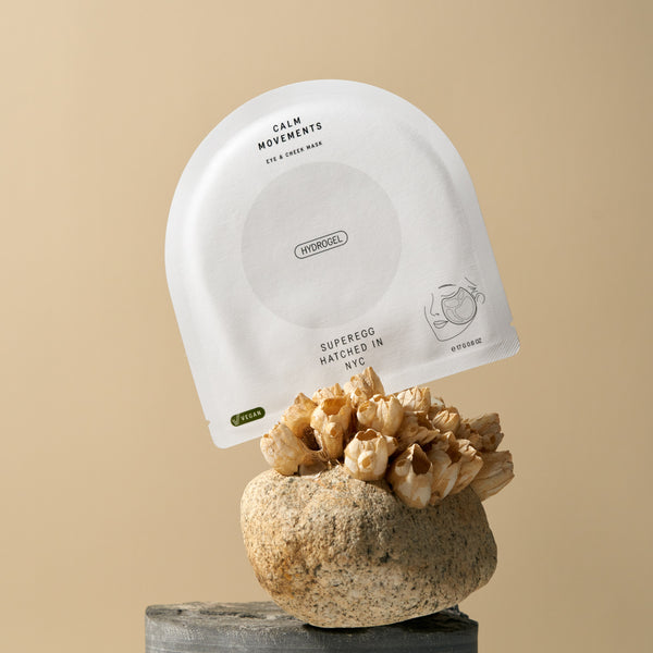 SUPEREGG Calm Movements Eye & Cheek Mask