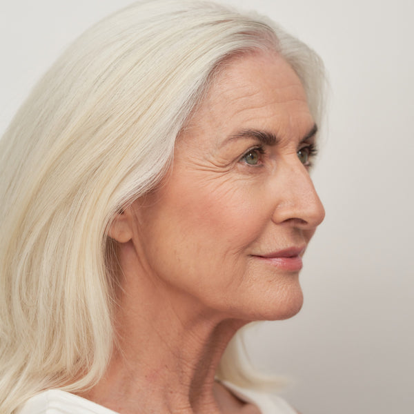 SWEED Miracle Powder Mini medium light 02