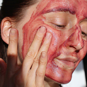 THE BODY DELI BLUEBERRY FUSION Scrub