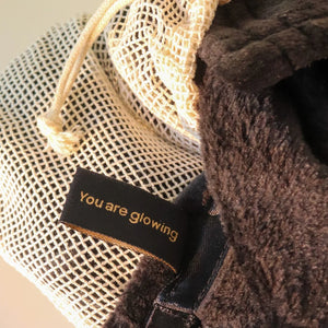 THE GOLDEN SECRETS Glowing Facial Cloths