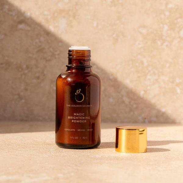 THE GOLDEN SECRETS Magic Brightening Powder 3in1
