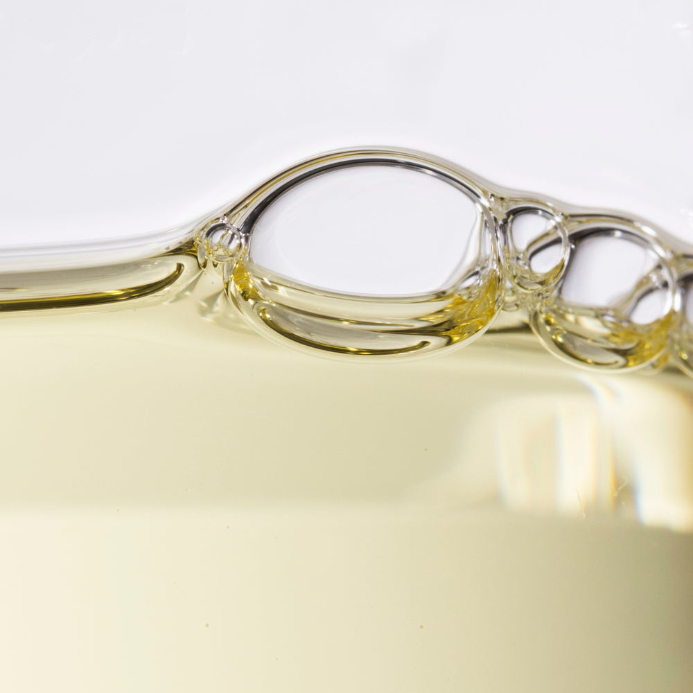 Glow 49% Jojoba Oil Serum by THREE SHIPS, a lightweight serum featuring Jojoba Oil, Camellia Oil, and Vitamin E for a dewy, hydrated complexion. Ideal for oily and combination skin.