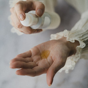 TIDELANDS-HOUSE-The-Last-Garden-Fine-Body-Serum