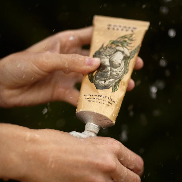 WONDER VALLEY Seaweed Body Scrub