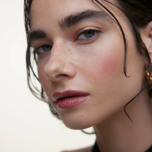 WONDERBLUSH La Laque Tinted Lip Oil bordeaux