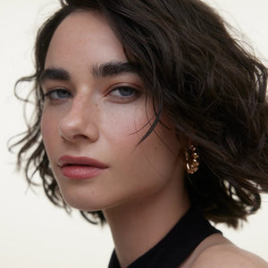 WONDERBLUSH La Lumiere Liquid Eyeshadow bronze