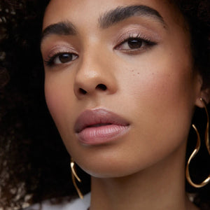 WONDERBLUSH La Lumiere Liquid Eyeshadow rose dore