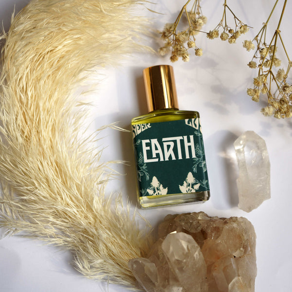 WONDERLUST BOTANICALS Earth Oil Perfume